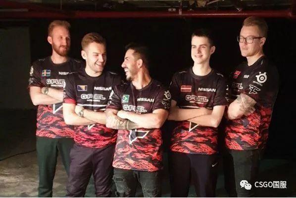 LGD群访 Envyy：（能赢）在优势的时候打的更积极是重要原因