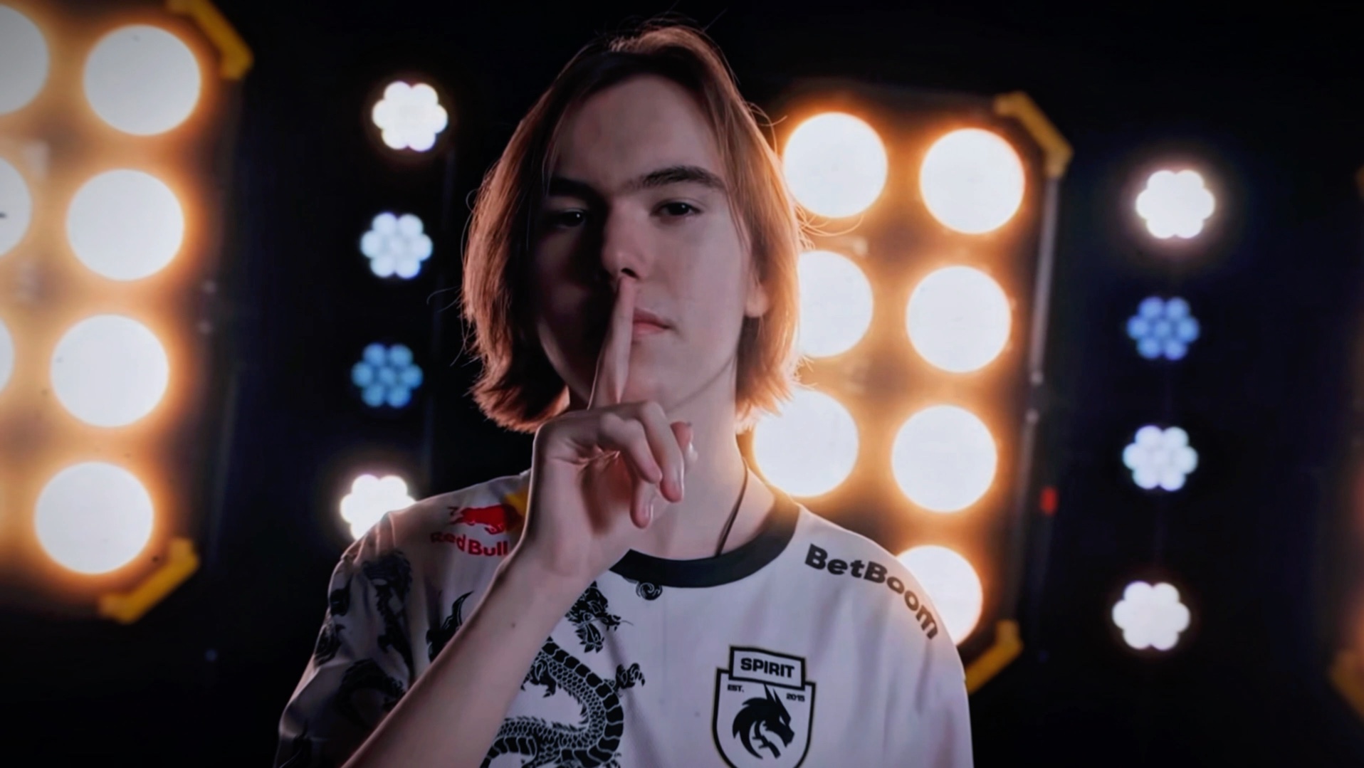 iG官方：主教练Loong正式加入