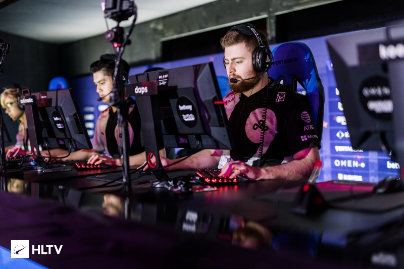 100 Thieves 和 Sentinels 巩固了他们在 VCT 2025： 美洲第一阶段 Alpha 组的领先地位