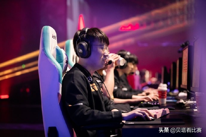 NAVI将面对 Fnatic ，G2将与Liquid在BLAST Open Fall 2025：封闭资格赛第一轮中相遇