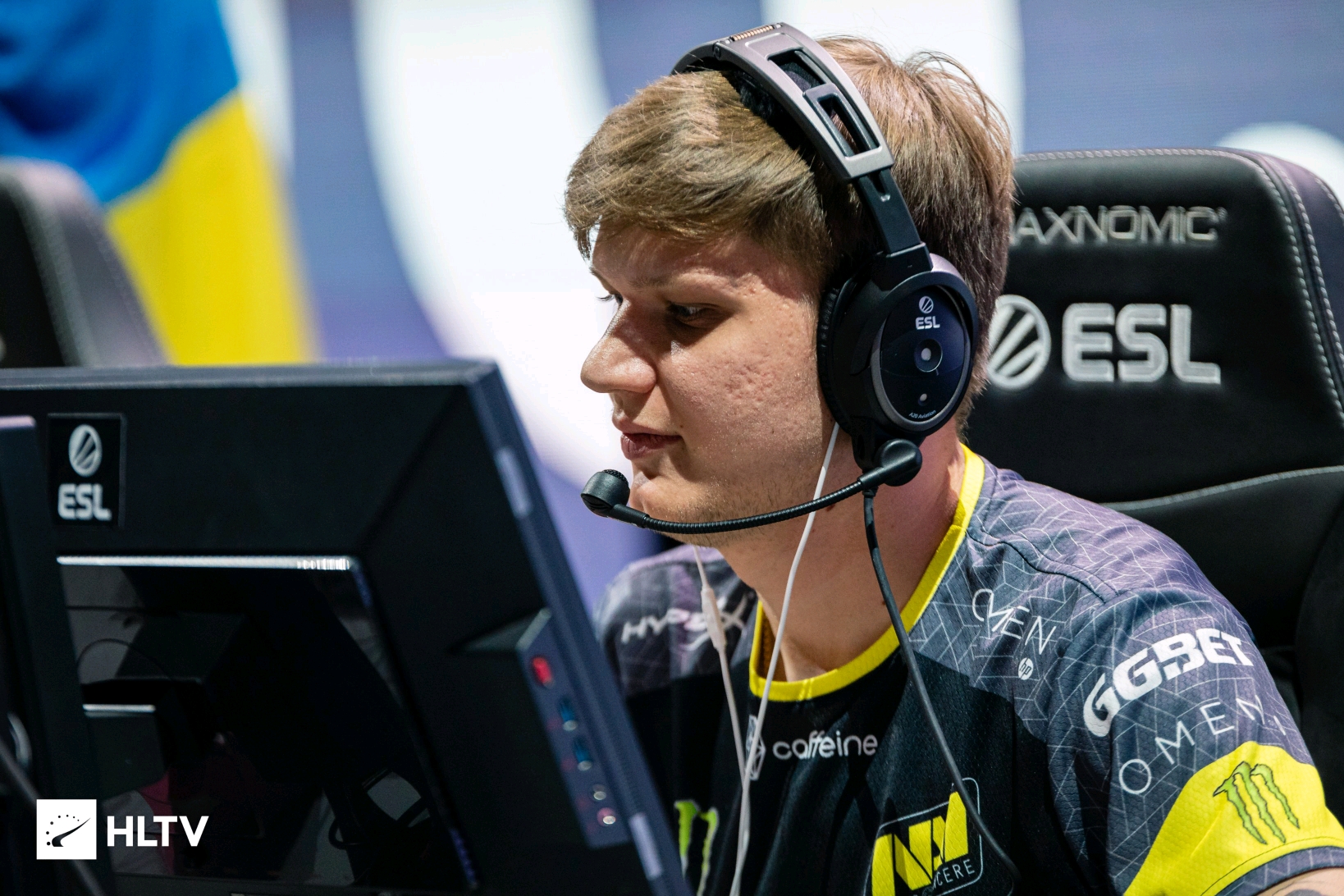 左悟：高天亮真的非常专业。他主动联系我们签署意向书，所以我们也担心他找不到一个好的战队。